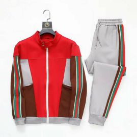 Picture of Gucci SweatSuits _SKUGucciM-3XL25wn7728550